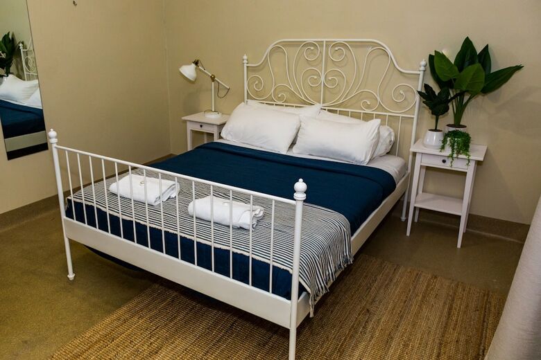 Hostal Coolangatta Sands Hotel