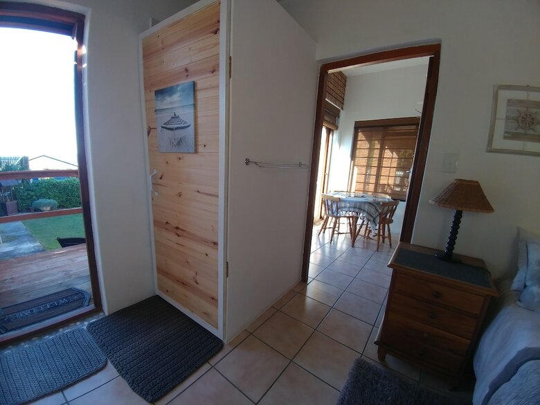 After8 B&B
