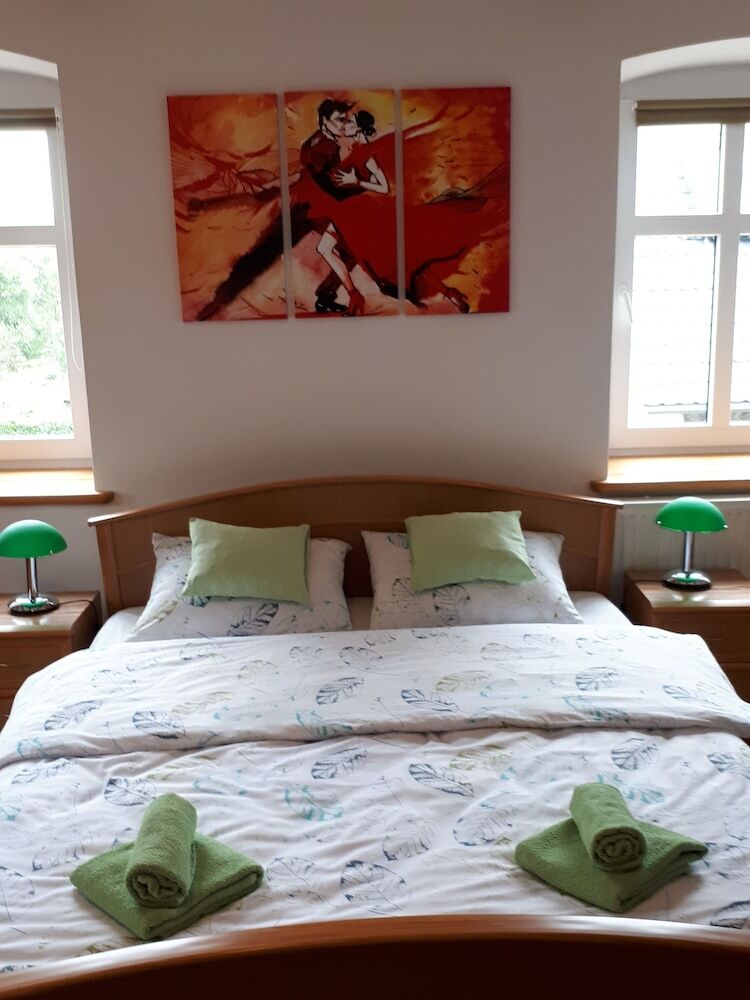 Hotel Pensjonat Wi?niowa G�ra