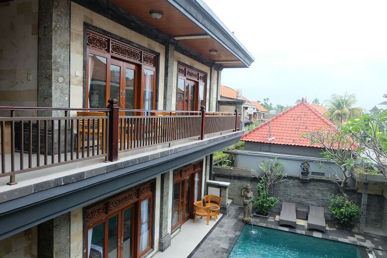 Hotel Dugul Hidden