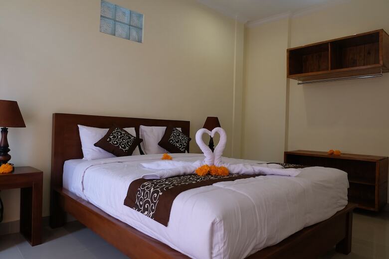 Hotel Dugul Hidden