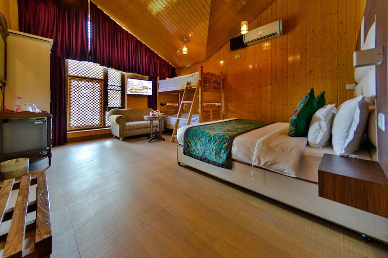 Hotel Wildflower Villa Resort Pahalgam