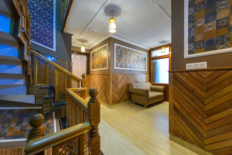Hotel Wildflower Villa Resort Pahalgam