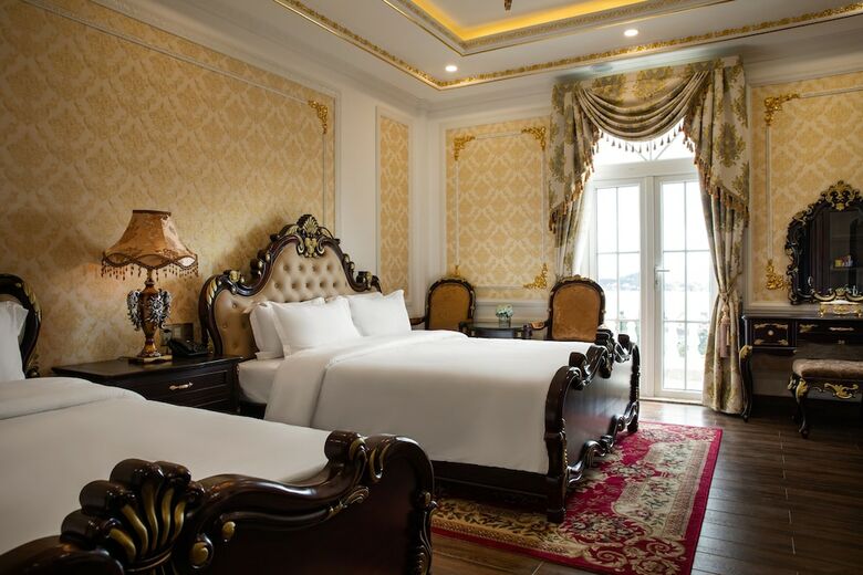 Sepia Hotel Dalat