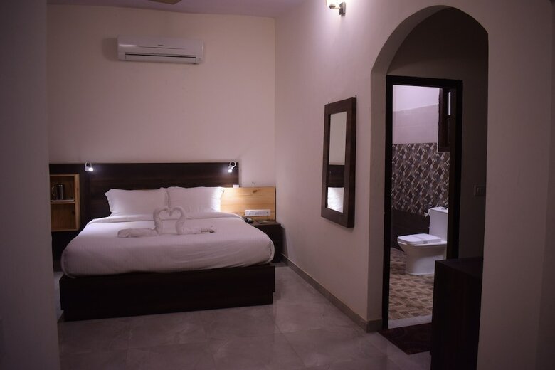 Hotel The Shivalay Resorts Cougar Creek