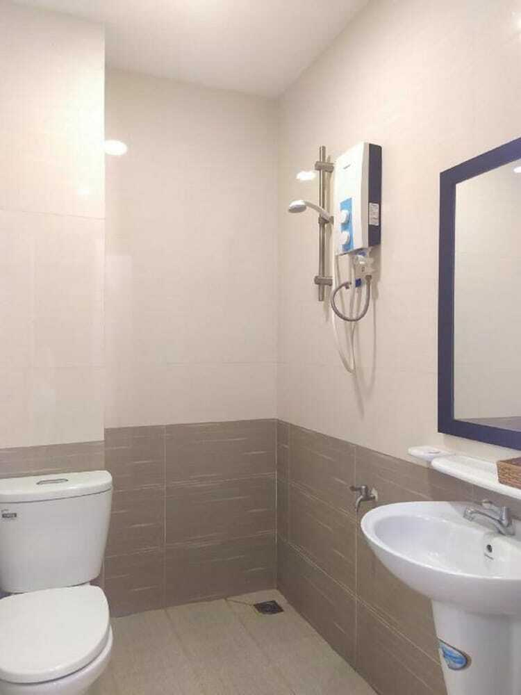 Aparthotel Anc Hotel - Free Airport Shuttle