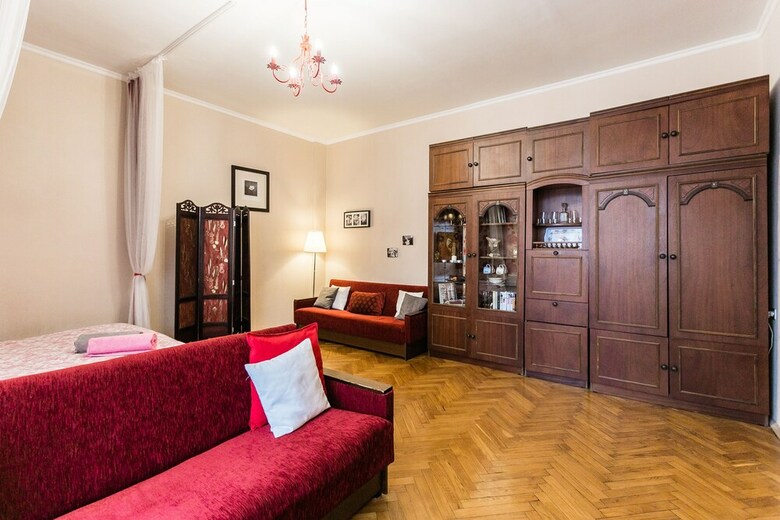 Apartment On Goncharnaya Naberezhnaya