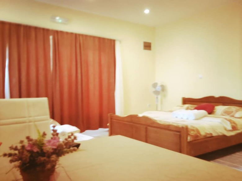 Hotel Guest House First Stop