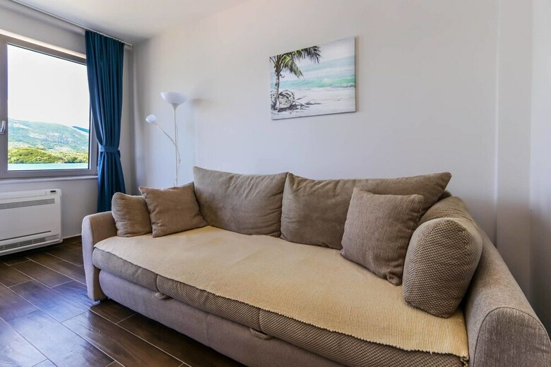 Aparthotel Apartments Maestral