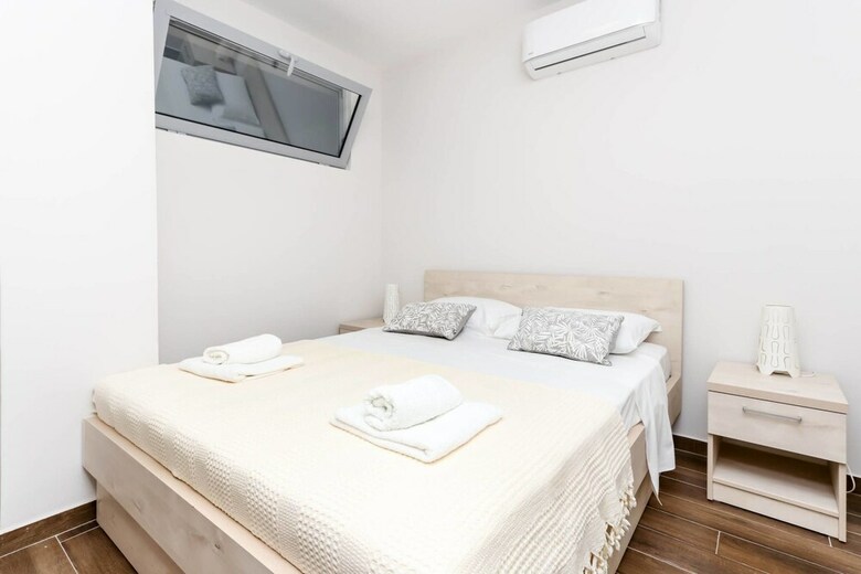 Aparthotel Apartments Maestral