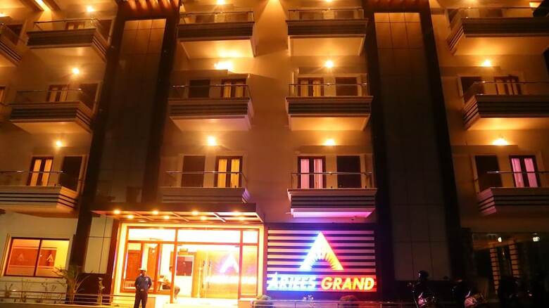 Hotel Ariees Grand