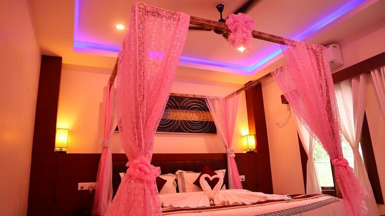 Hotel Ariees Grand