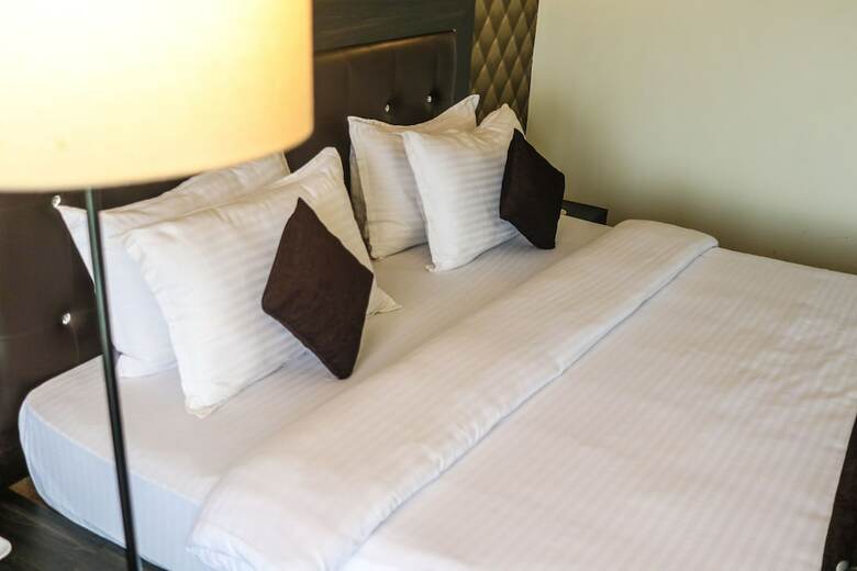 Hotel Rivita The Red Flag