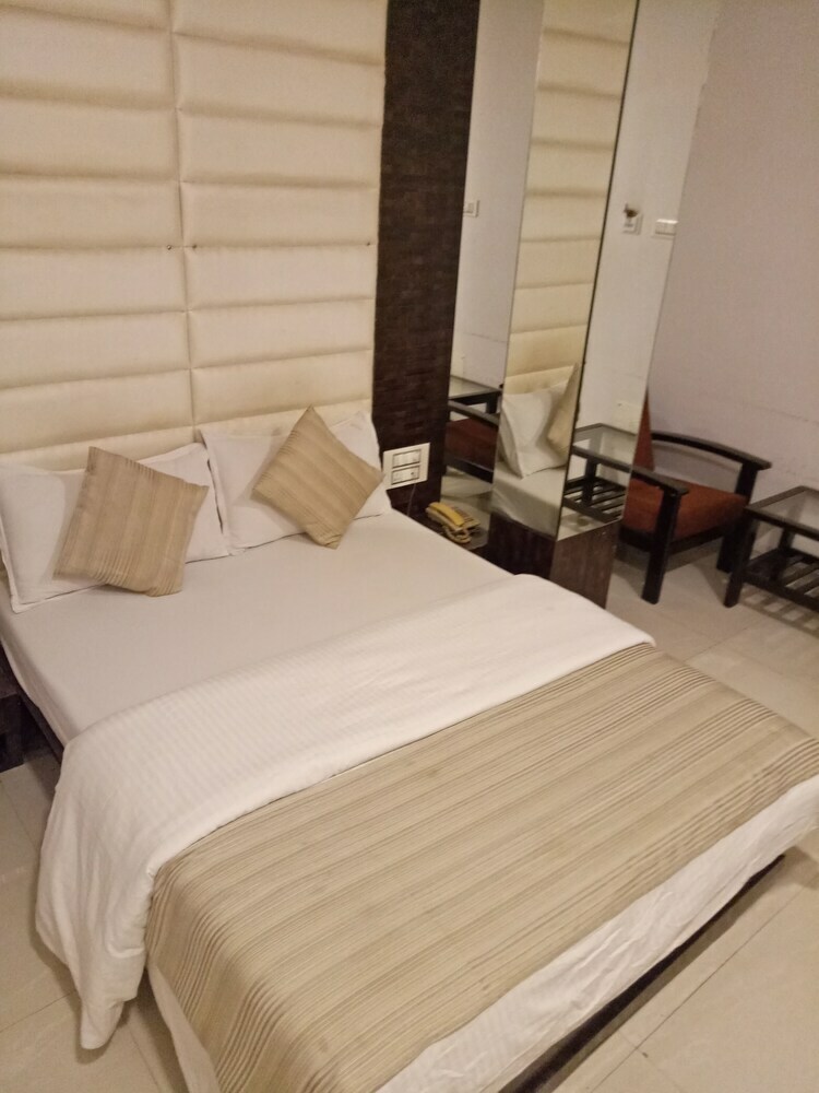 Hostal Hotel Navi Mumbai