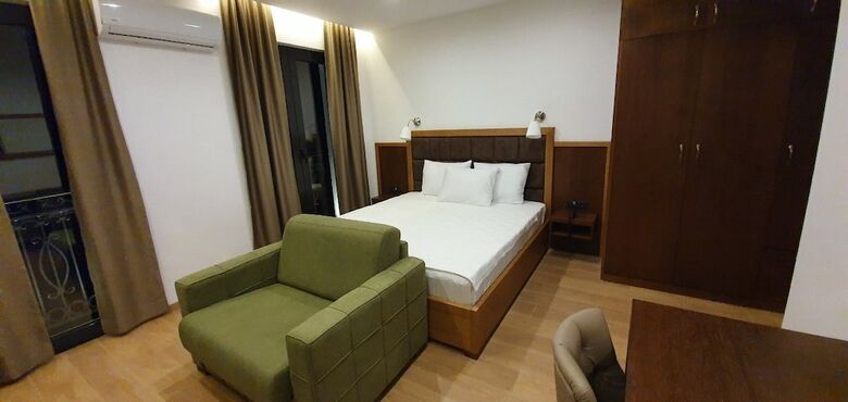 Hotel Plaza Lucice