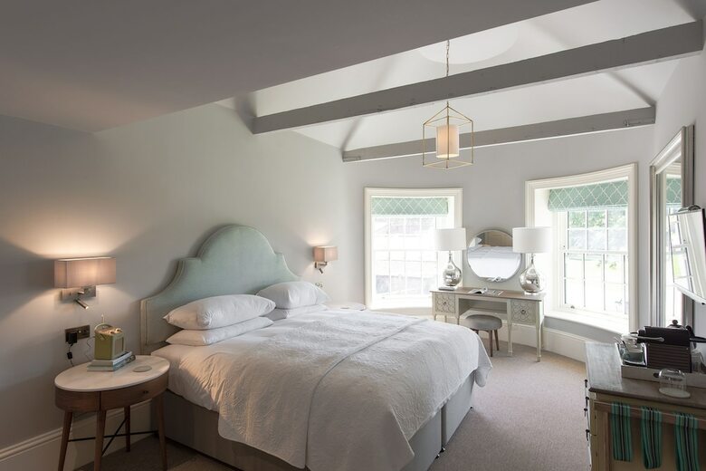 Bed & Breakfast The White House
