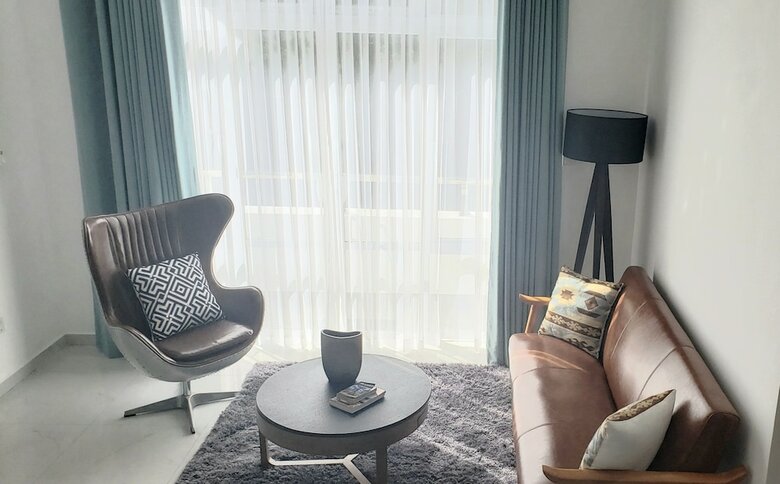Hotel Memory Lane