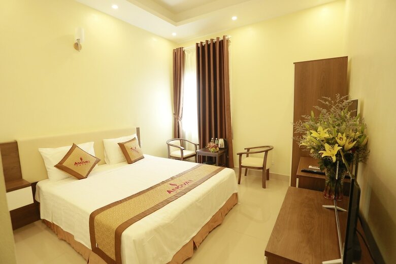 Anova 2 Hotel
