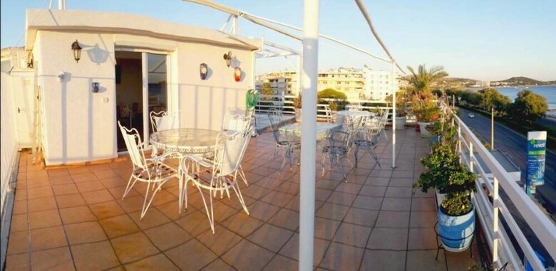 Top Studio Apartment In Voula