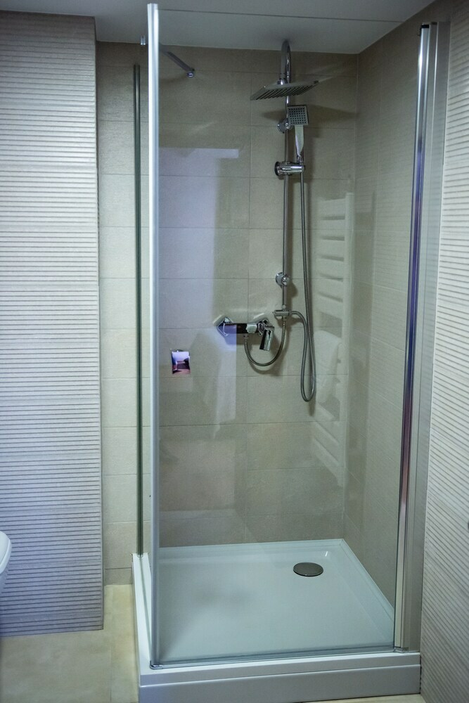 Hotel Thr Center
