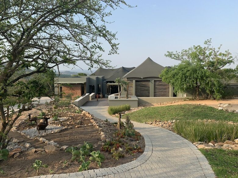Posada Ndhula Luxury Tented Lodge