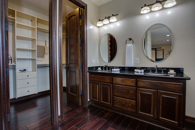 Stunning 5br/3.5ba House In La Jolla