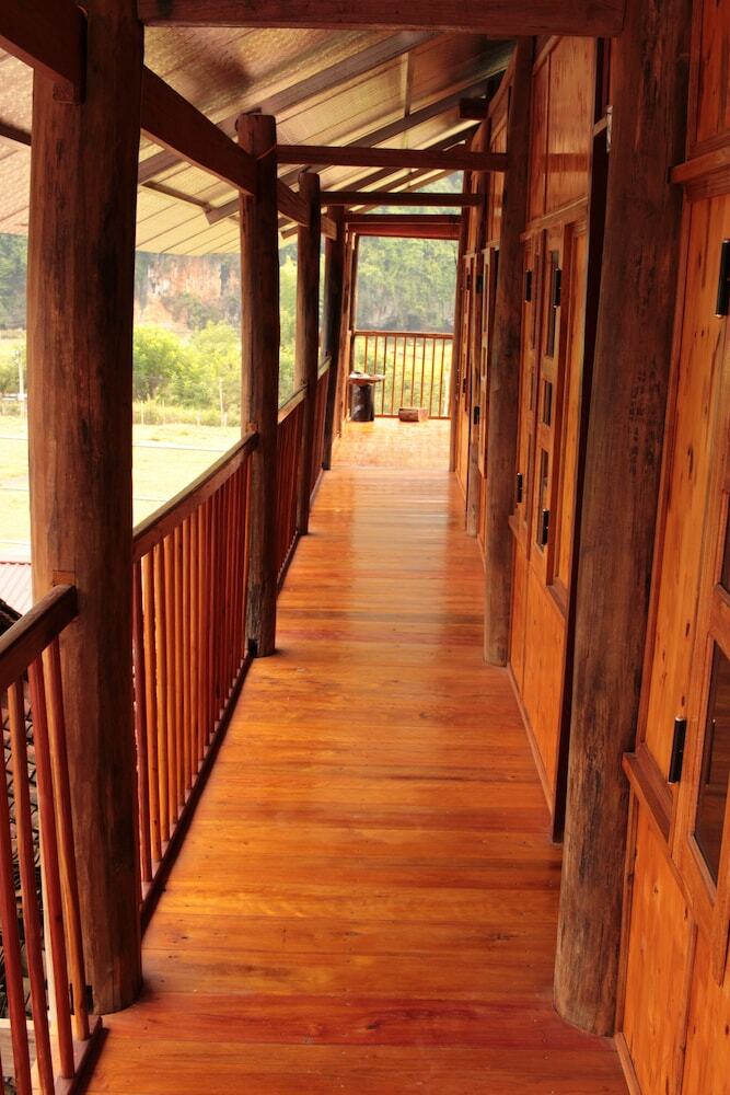 Hostal Tran Xuan Homestay