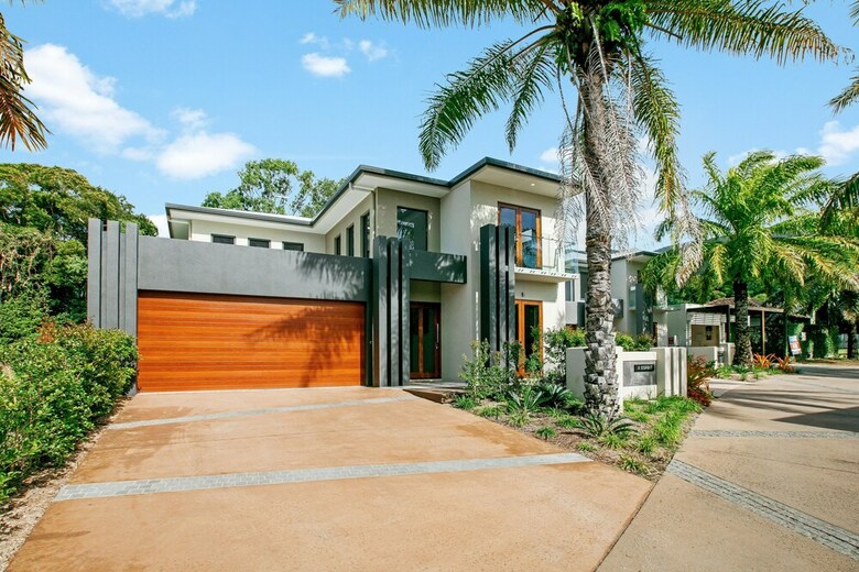 Esprit 11 Palm Cove