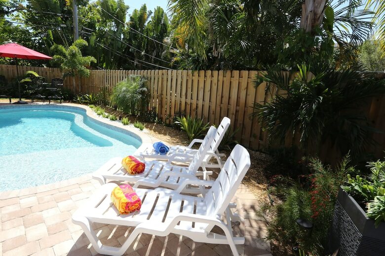 Bed & Breakfast Fantasy Island Inn Caters To Men