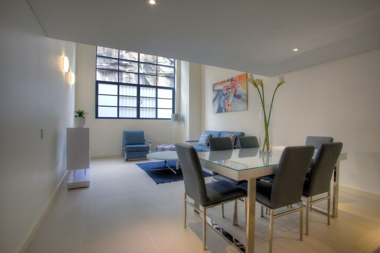 Wentworth Park Road Apartments