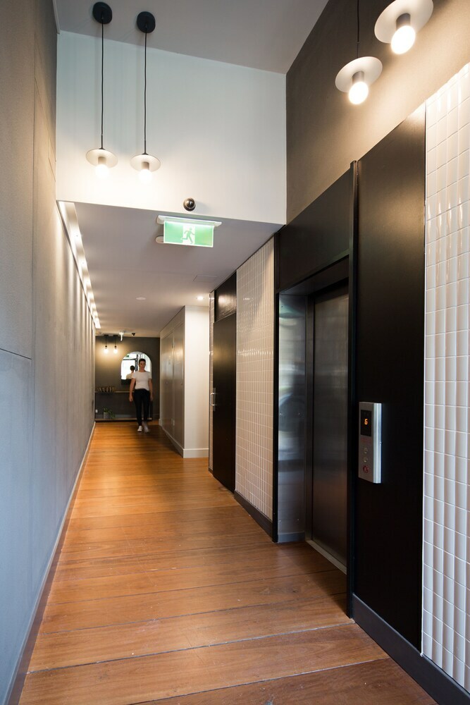 Wentworth Park Road Apartments