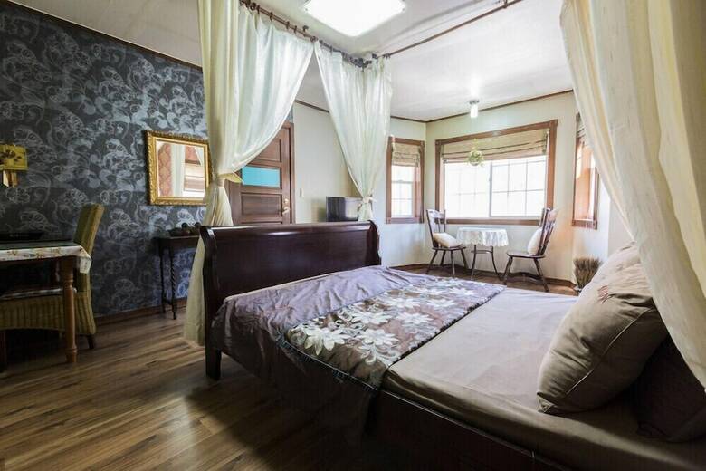 Island In Forest Pension