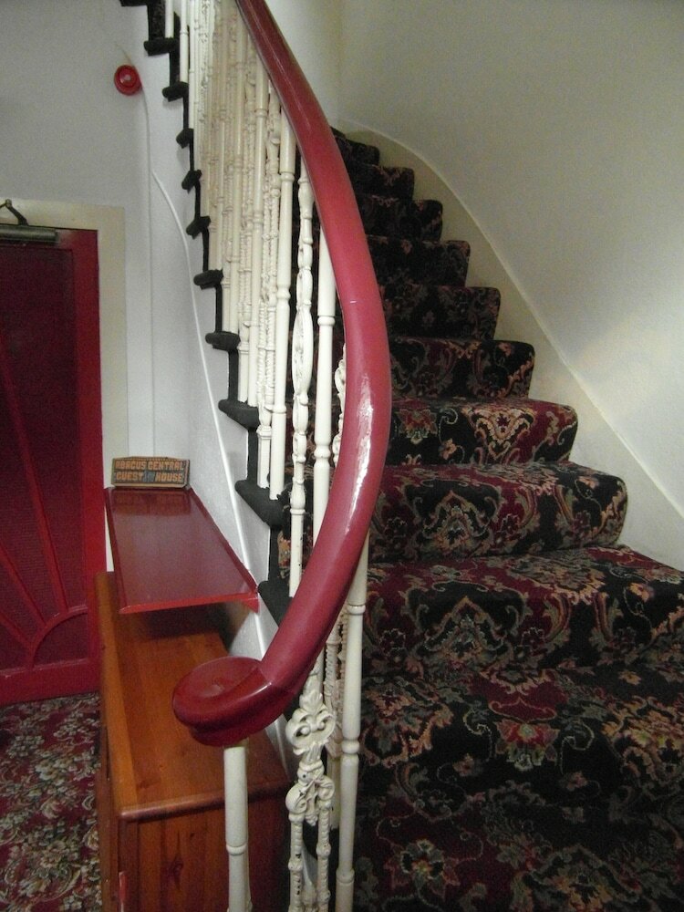 Hotel Jasmine Central Guest House