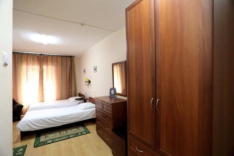 Hostal U Krasnogo Mosta - Hostel