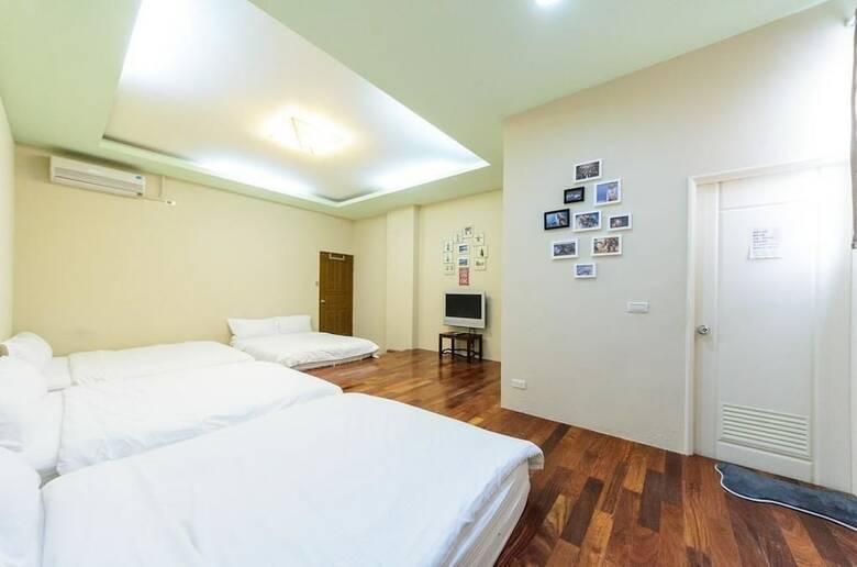 Hotel Uju B&B