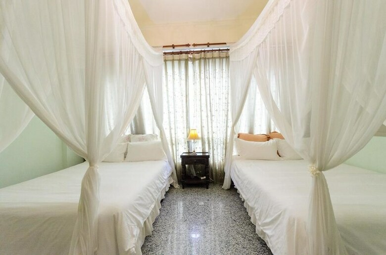 Hotel Uju B&B