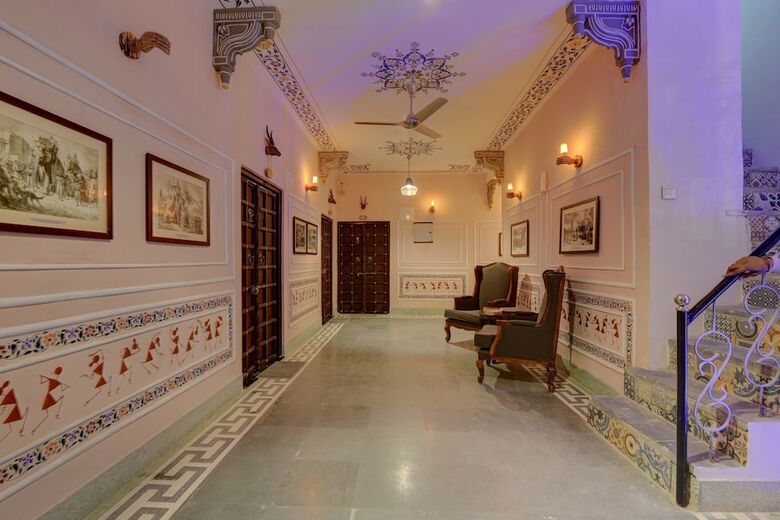 Hotel Janak Vilas