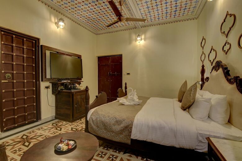 Hotel Janak Vilas