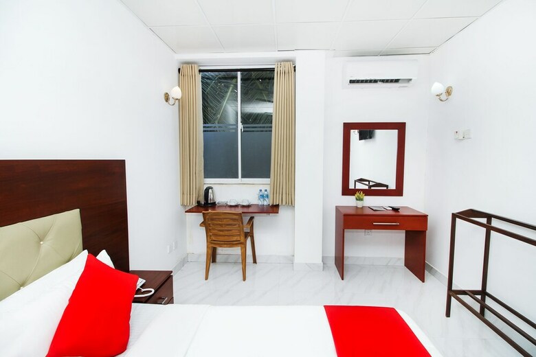 Oyo 289 Grand Ray Hotel