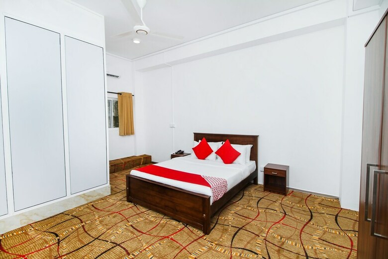 Oyo 289 Grand Ray Hotel