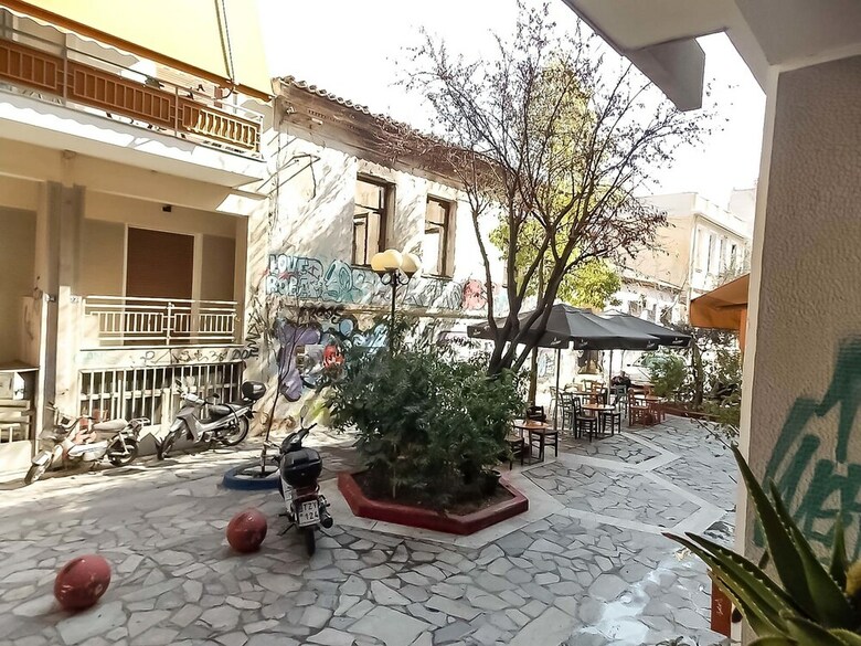 Salaminos-cozy Studio Apartment