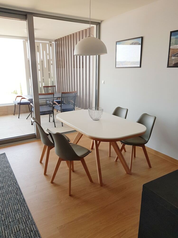 Abalone Apartments