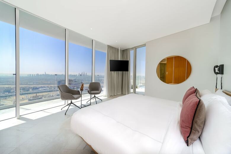 Hotel Five Jumeirah Village Dubai