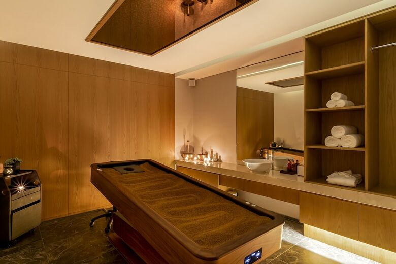 Hotel Five Jumeirah Village Dubai