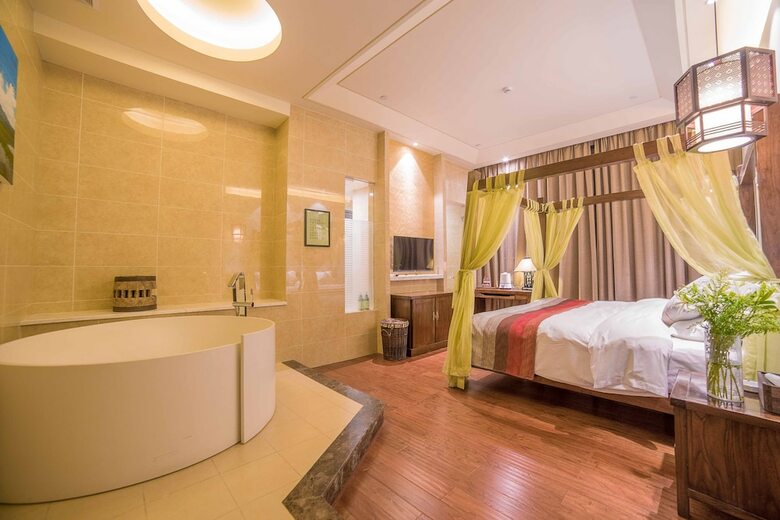 Hotel Li Jiang Tang Feng Yard No.3