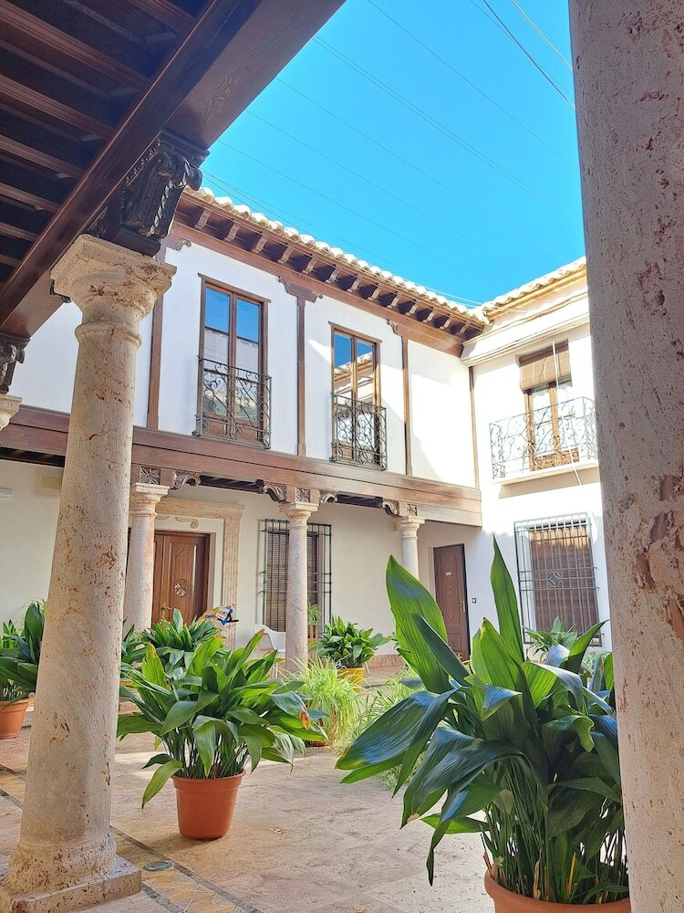 Hotel Qb Almagro Centro