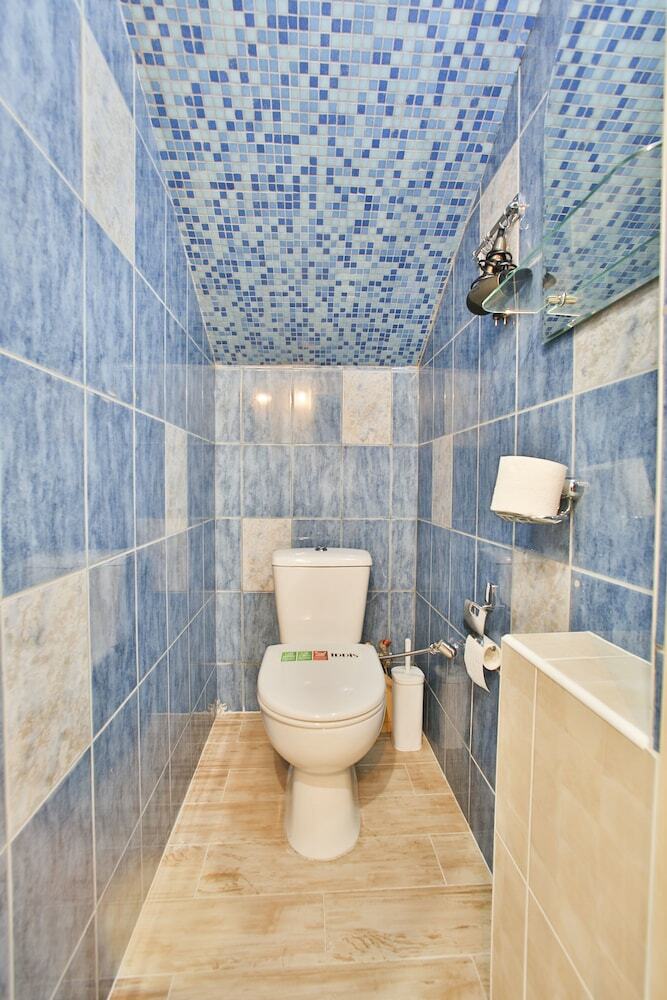 Apartment Near St. Isaac's Cathedral