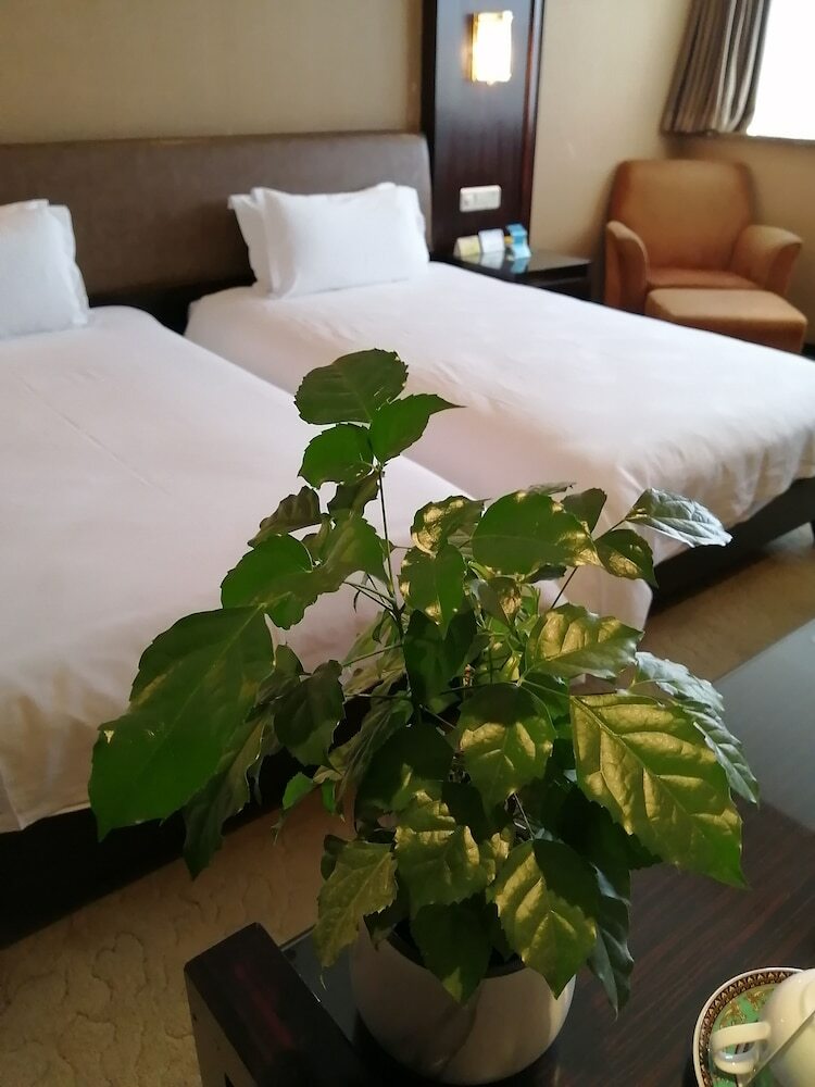 Yiwu Hotel