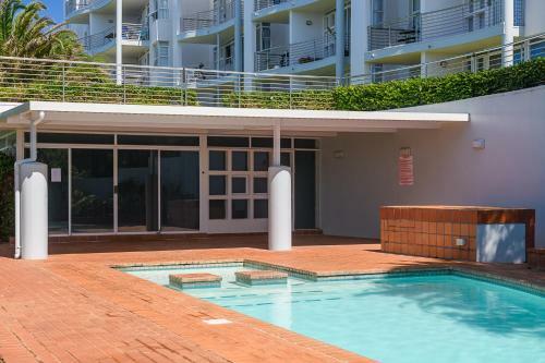 Apartamentos Chakas Cove