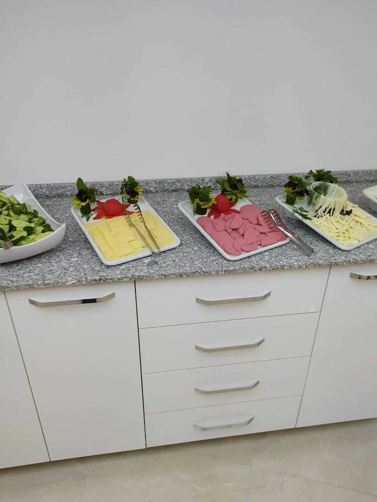 Asmir Suites Hotel